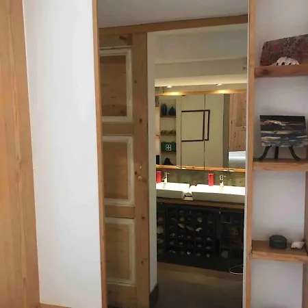 Center, Sun, Charm With Terrace And Fireplace