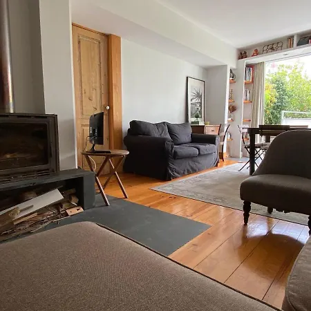 Center, Sun, Charm With Terrace And Fireplace Lisbona